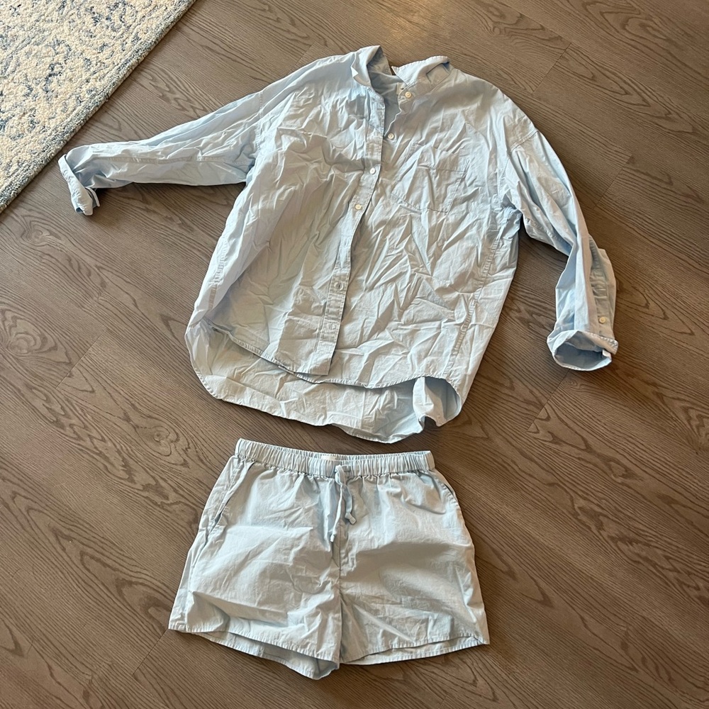 light blue aritzia poplin set